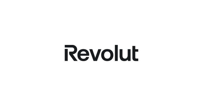 Revolut: Prosty i przejrzysty, z niskimi opłatami i łatwym zarządzaniem przez aplikację.